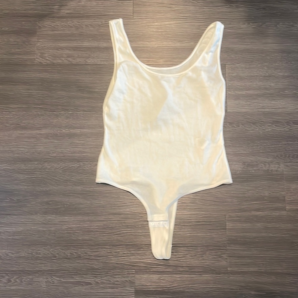 Madewell - Off-white adjustable bodysuit - Size L